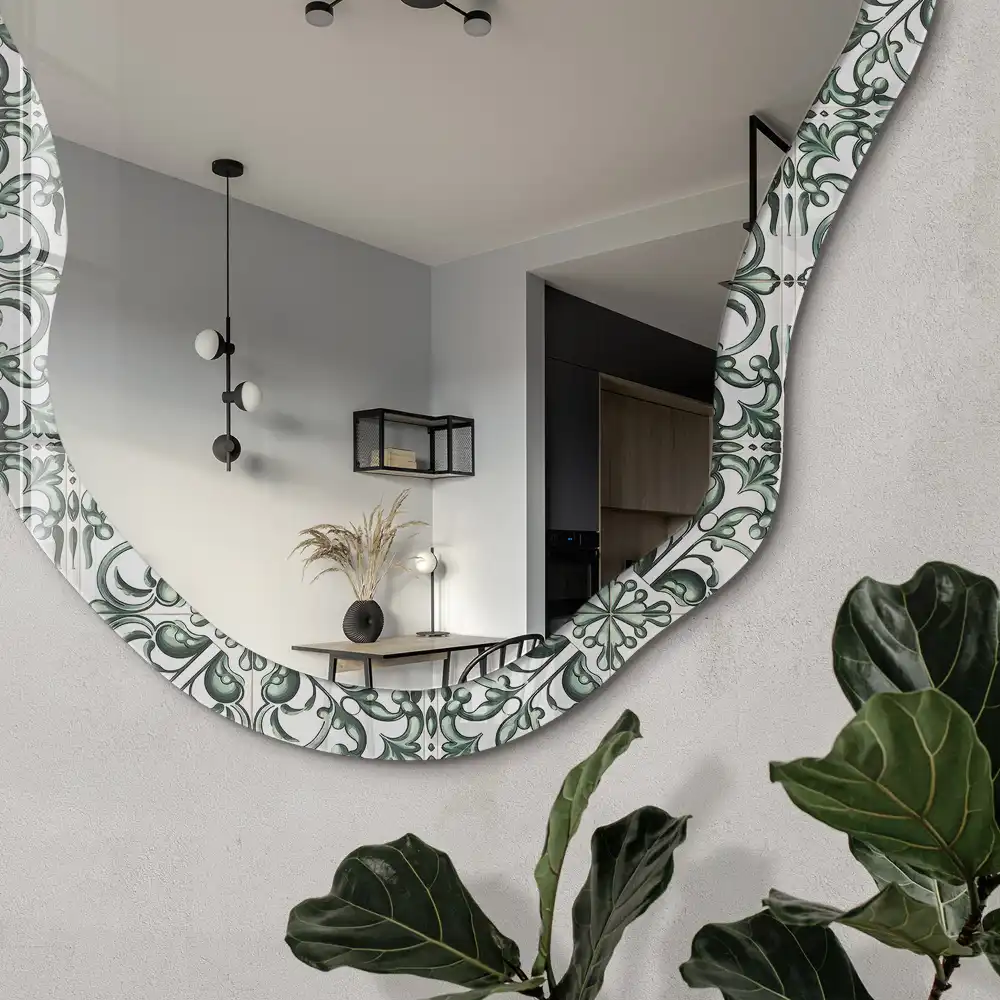 Nieregularne lustro z nadrukiem zielony ornament