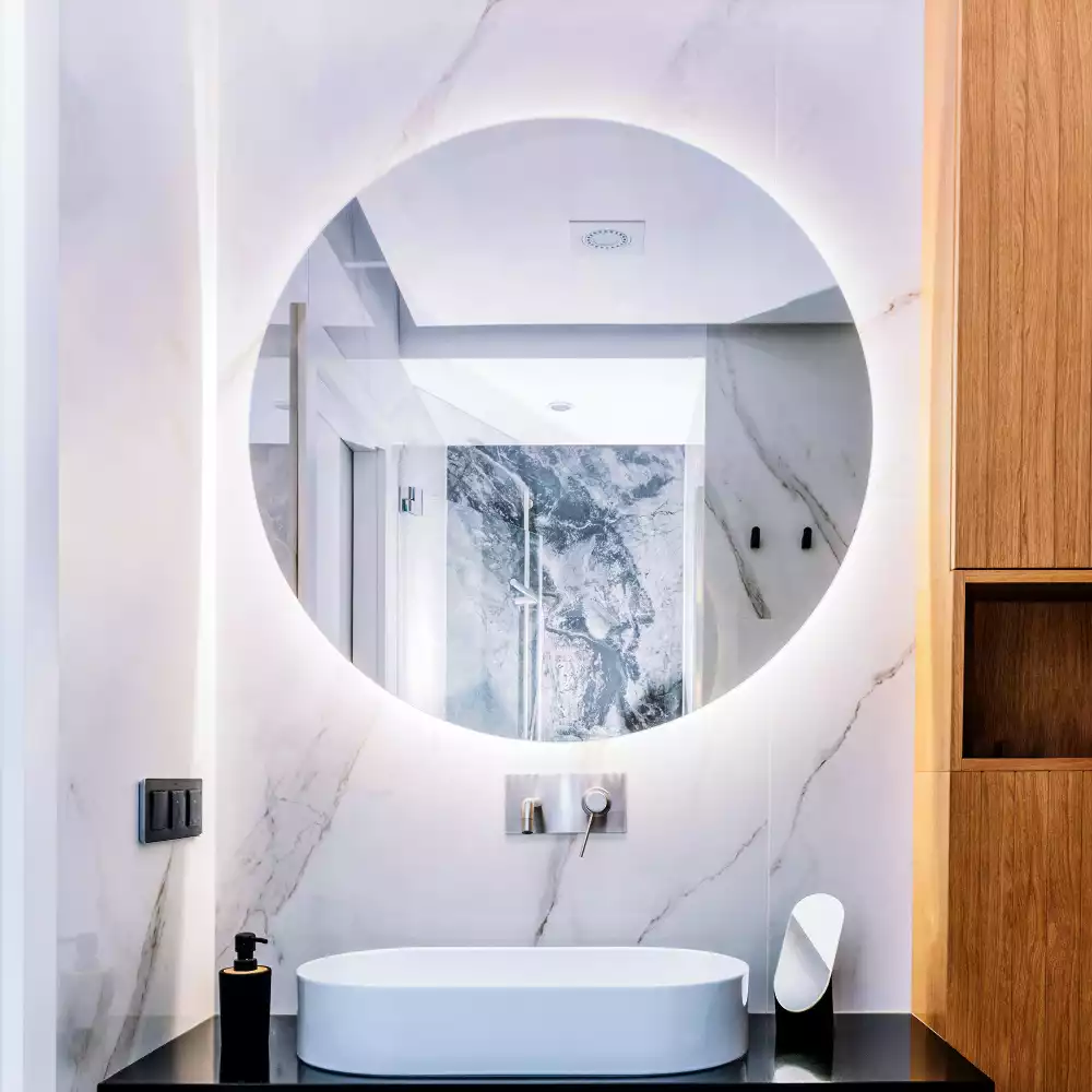 Lustro okrągłe w stylu modernistycznym z podświetleniem LED