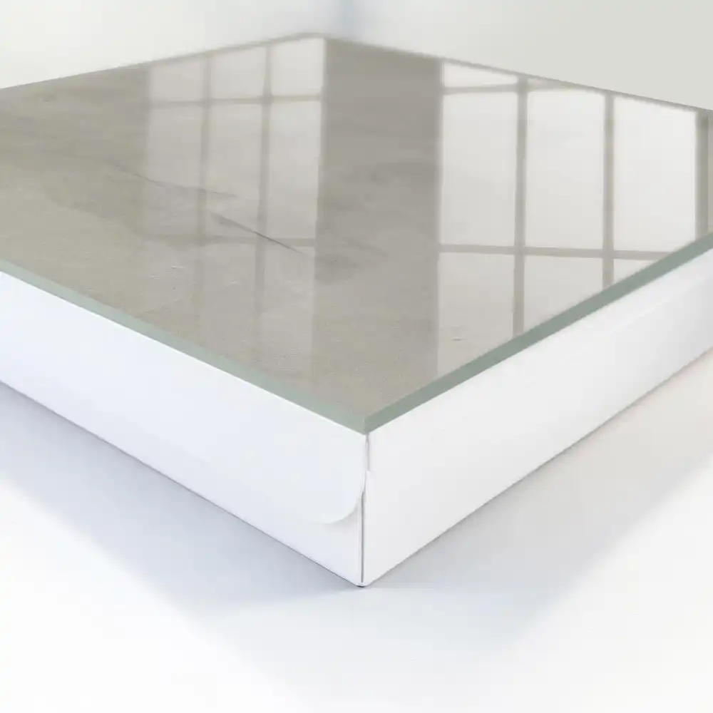Szafeczka na klucze elegancka szara tekstura o minimalistycznym wyglądzie