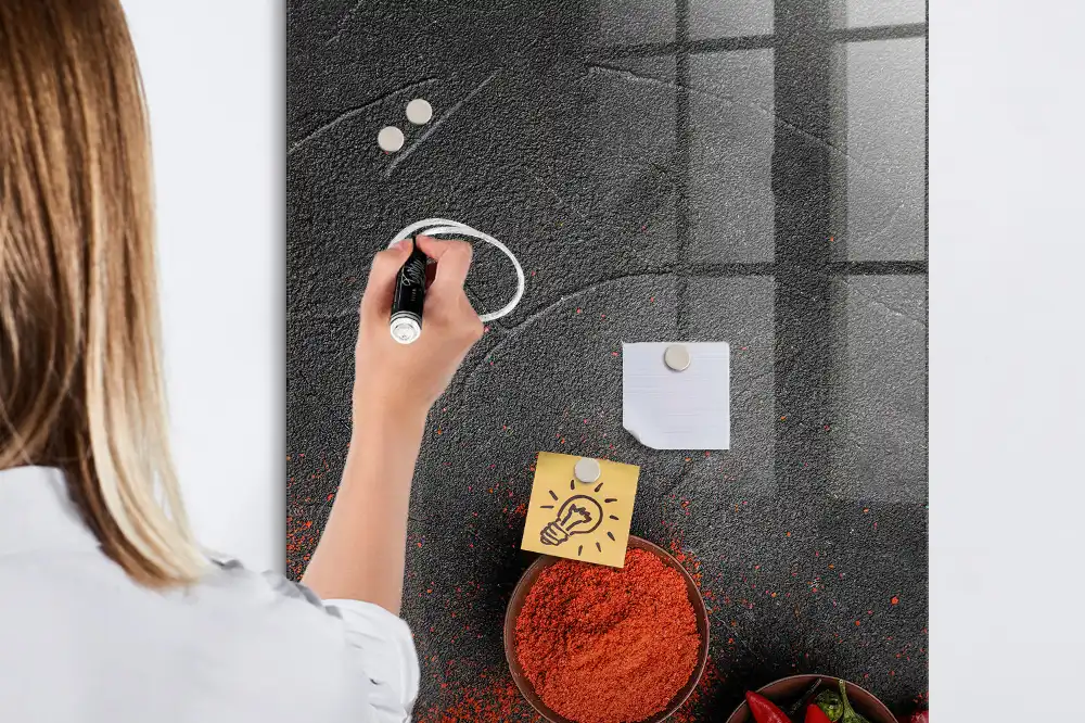 Tablica magnetyczna suchościeralna mielone chili