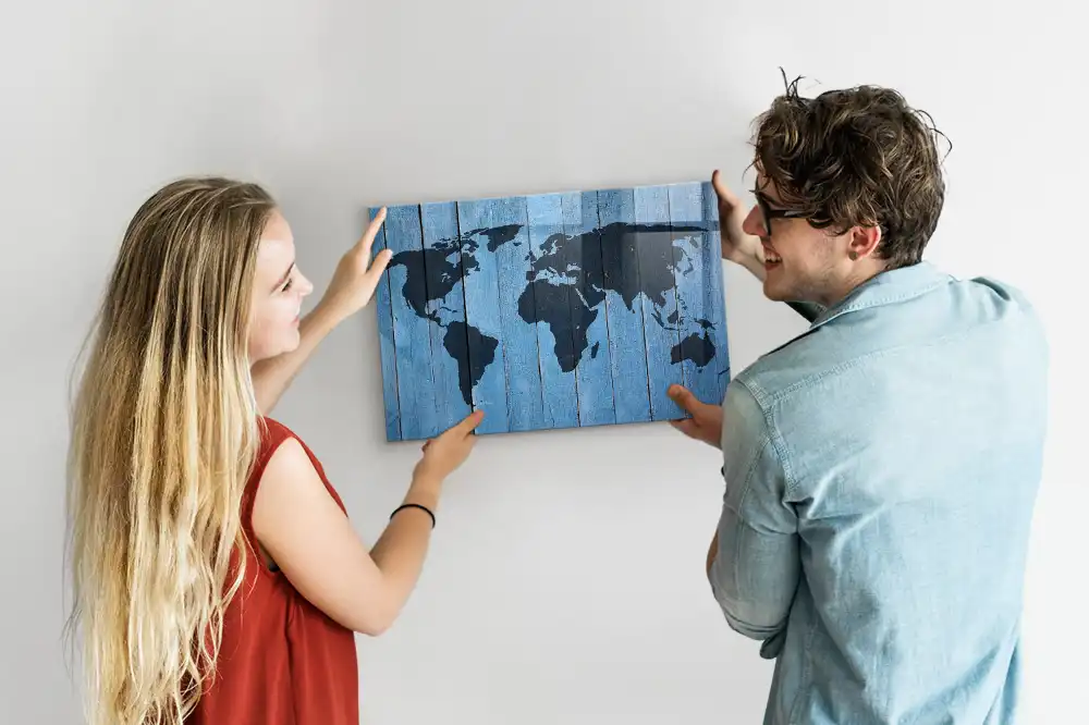 Tablica magnetyczna z pisakiem mapa świata na drewnie