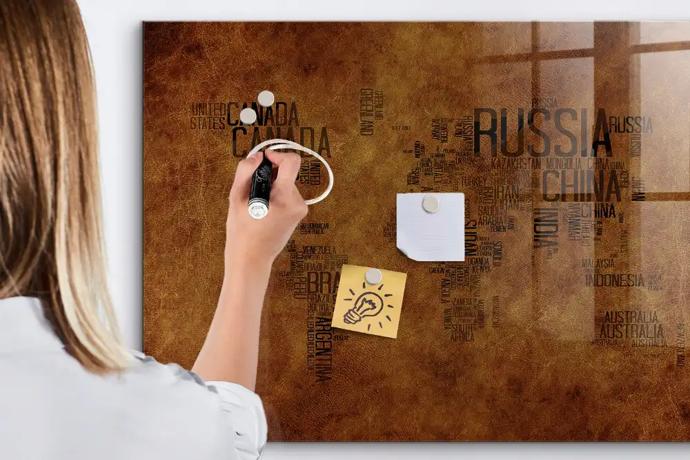Tablica magnetyczna suchościeralna mapa z nazwami państw
