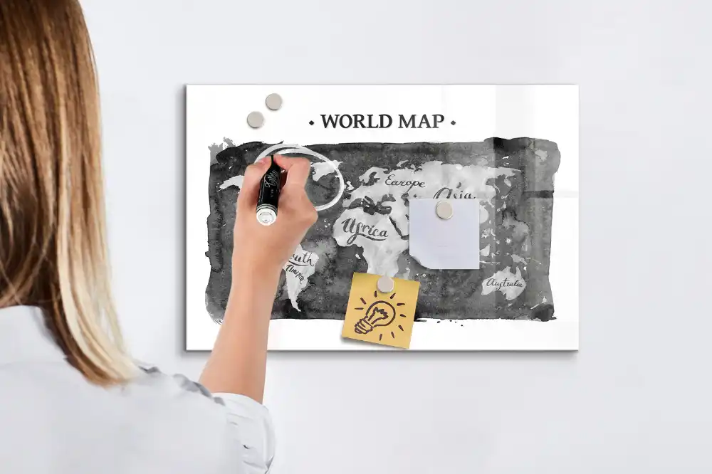 Tablica magnetyczna z pisakiem stylizowana mapa świata