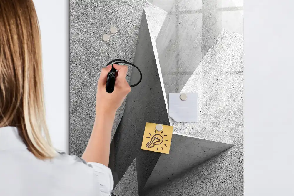 Tablica magnetyczna z pisakiem nowoczesna geometria