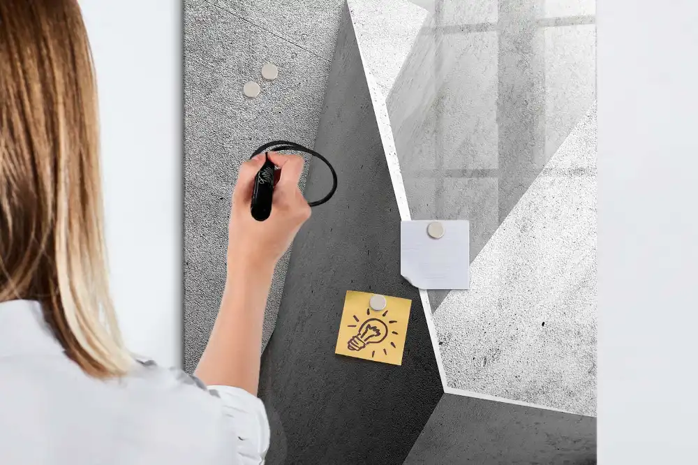 Tablica magnetyczna z pisakiem nowoczesna geometria