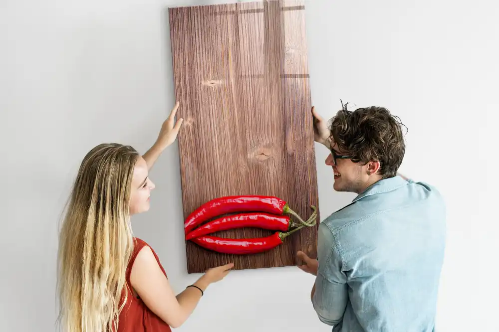 Tablica suchościeralna magnetyczna chili na desce do krojenia