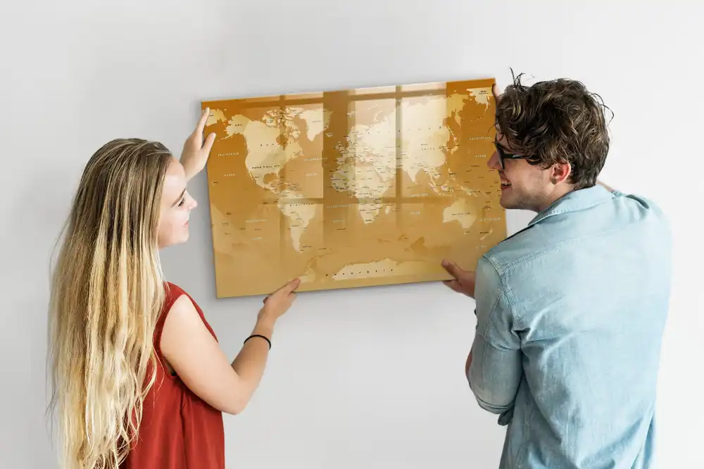 Tablica magnetyczna z pisakiem współczesna mapa świata