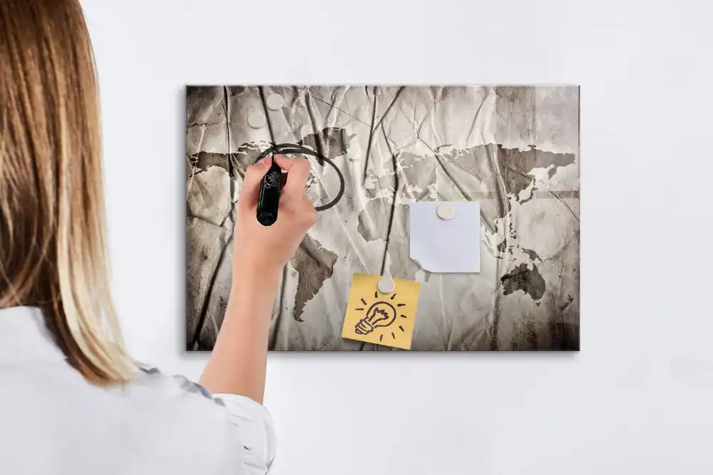 Tablica do rysowania magnetyczna geometryczna mapa świata