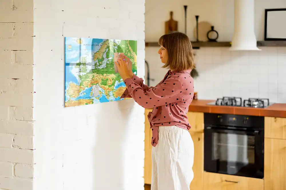 Tablica magnetyczna z pisakiem szkolna mapa świata