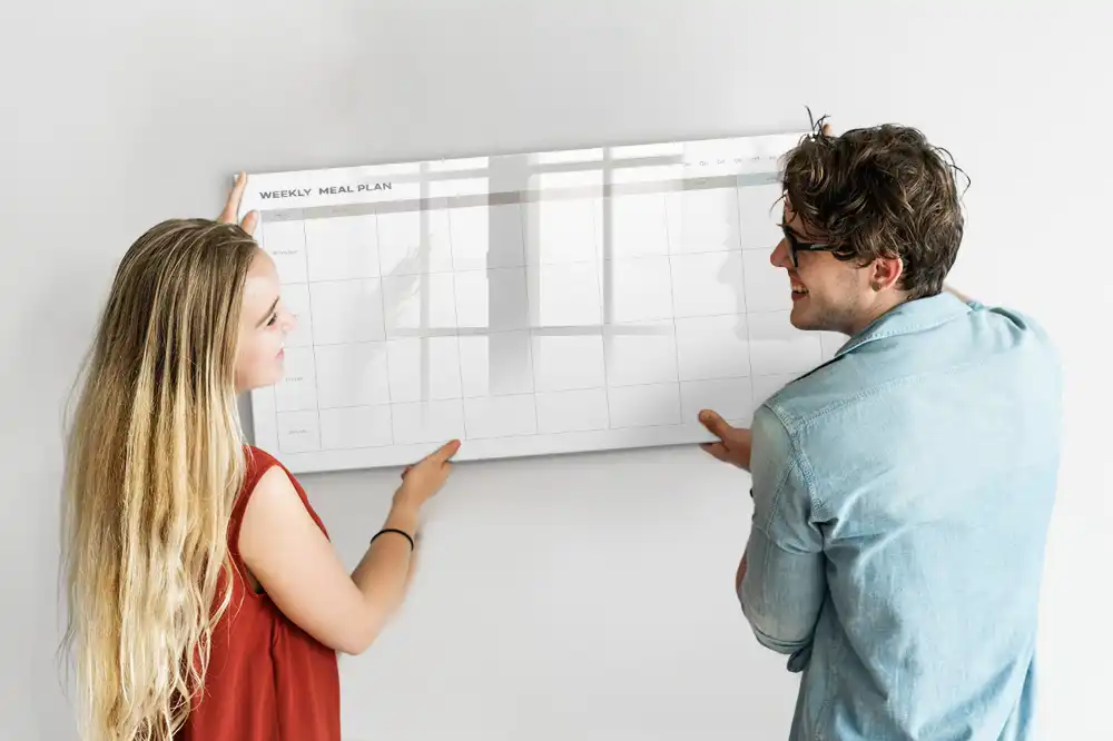 Tablica suchościeralna magnetyczna minimalistyczny rozkład dań