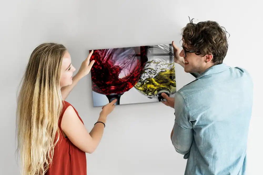 Tablica magnetyczna na ścianę kieliszki z winem