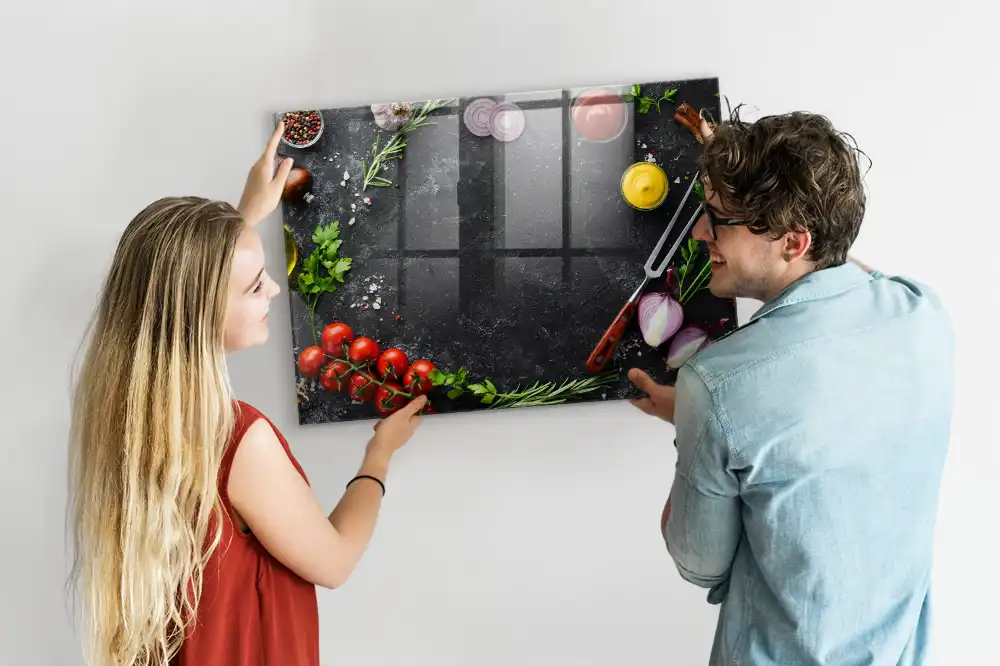 Tablica na magnesy warzywa na blacie kuchennym
