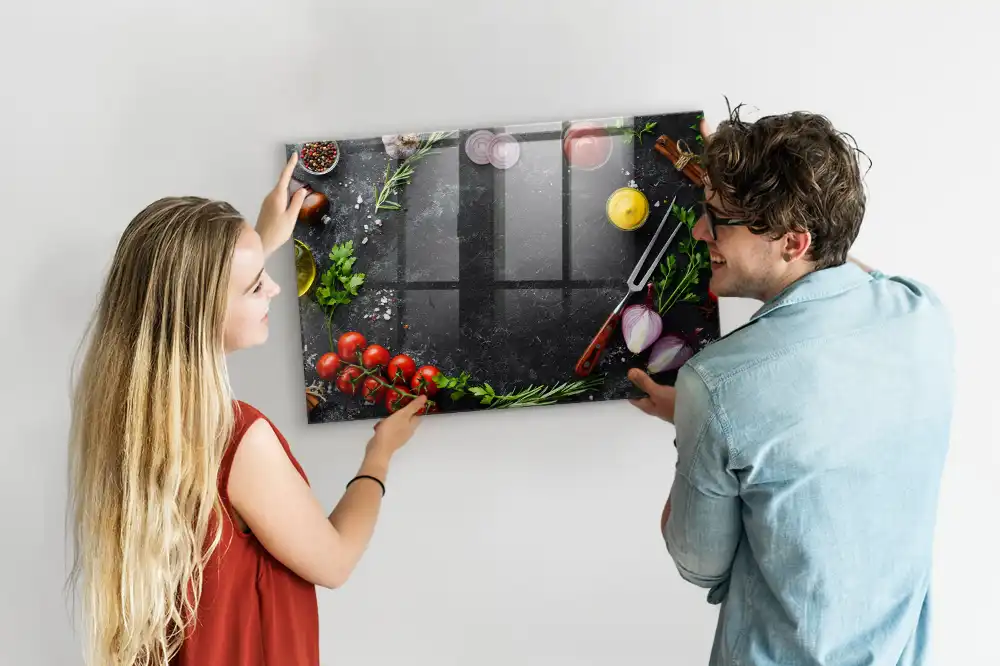 Tablica na magnesy warzywa na blacie kuchennym