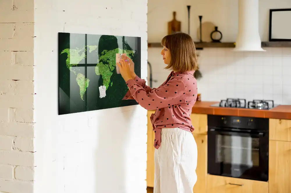 Tablica magnetyczna na ścianę zielona mapa świata