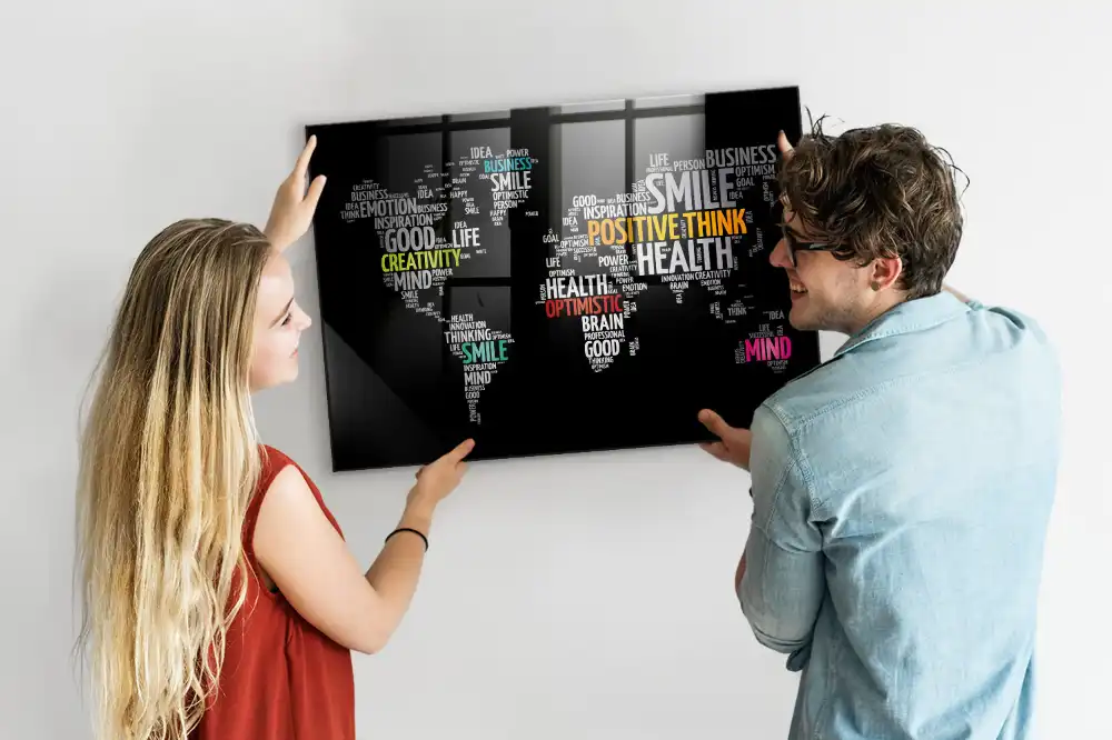Tablica na magnesy kolorowa mapa świata