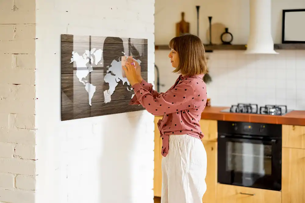 Szklana tablica magnetyczna drewniana mapa świata